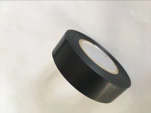 Värillinen pvc-johtosarja