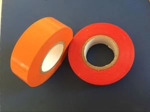 Oranssi automaattinen Matt Pvc -merkinnän liimajohtoteippi rullaa 25 mm sähköeristysnauhaa